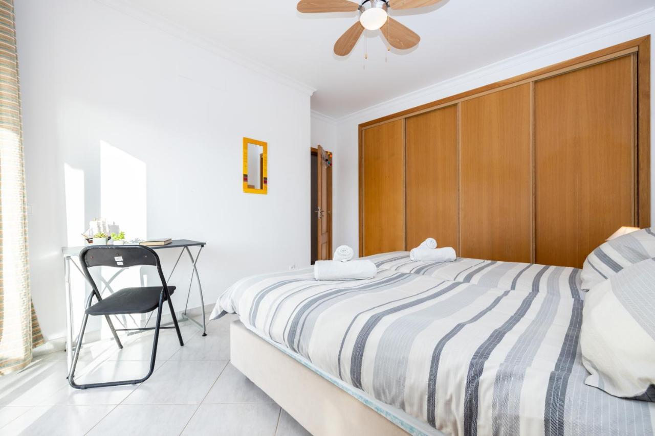 Bernies Folly Apartman Armação de Pêra Kültér fotó